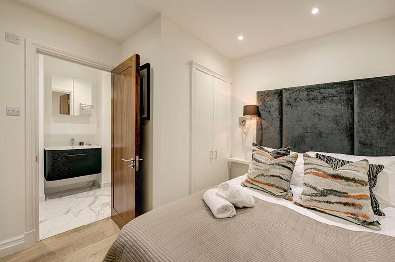 Somerset Court Kensington Apartament